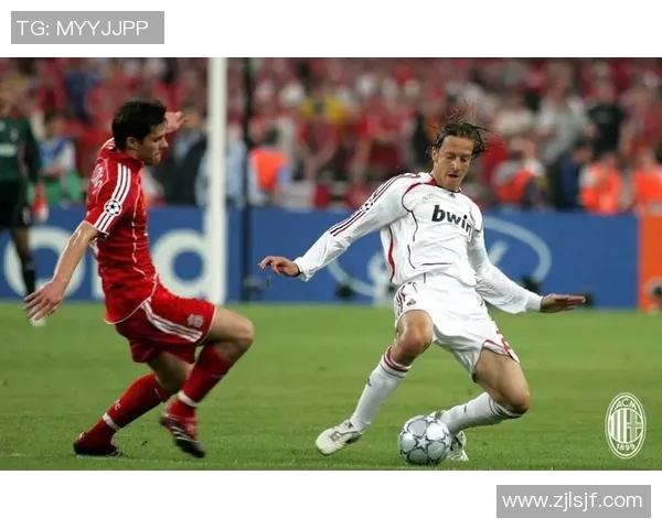 新疆足球明星风采展现球场上的骄子与荣耀瞬间 新疆足球明星风采展现球场上的骄子与荣耀瞬间